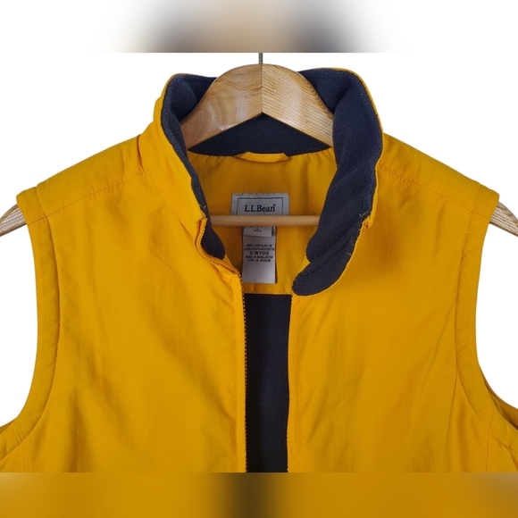 Vntg L.L. Bean Women's Vest. Yellow. LG - Picture 3 of 10